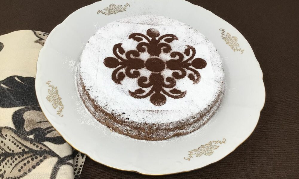 Authentic Italian dark chocolate Caprese cake recipe, naturally gluten-free almond cake by Chef Carlotta in Florence